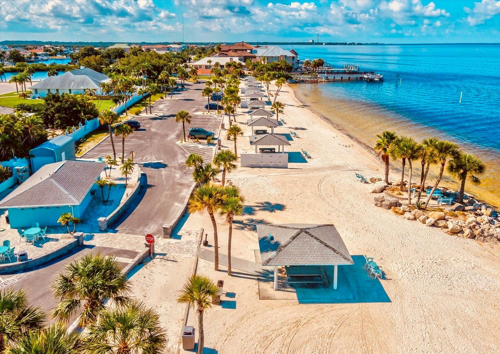 5925 SEASIDE DR