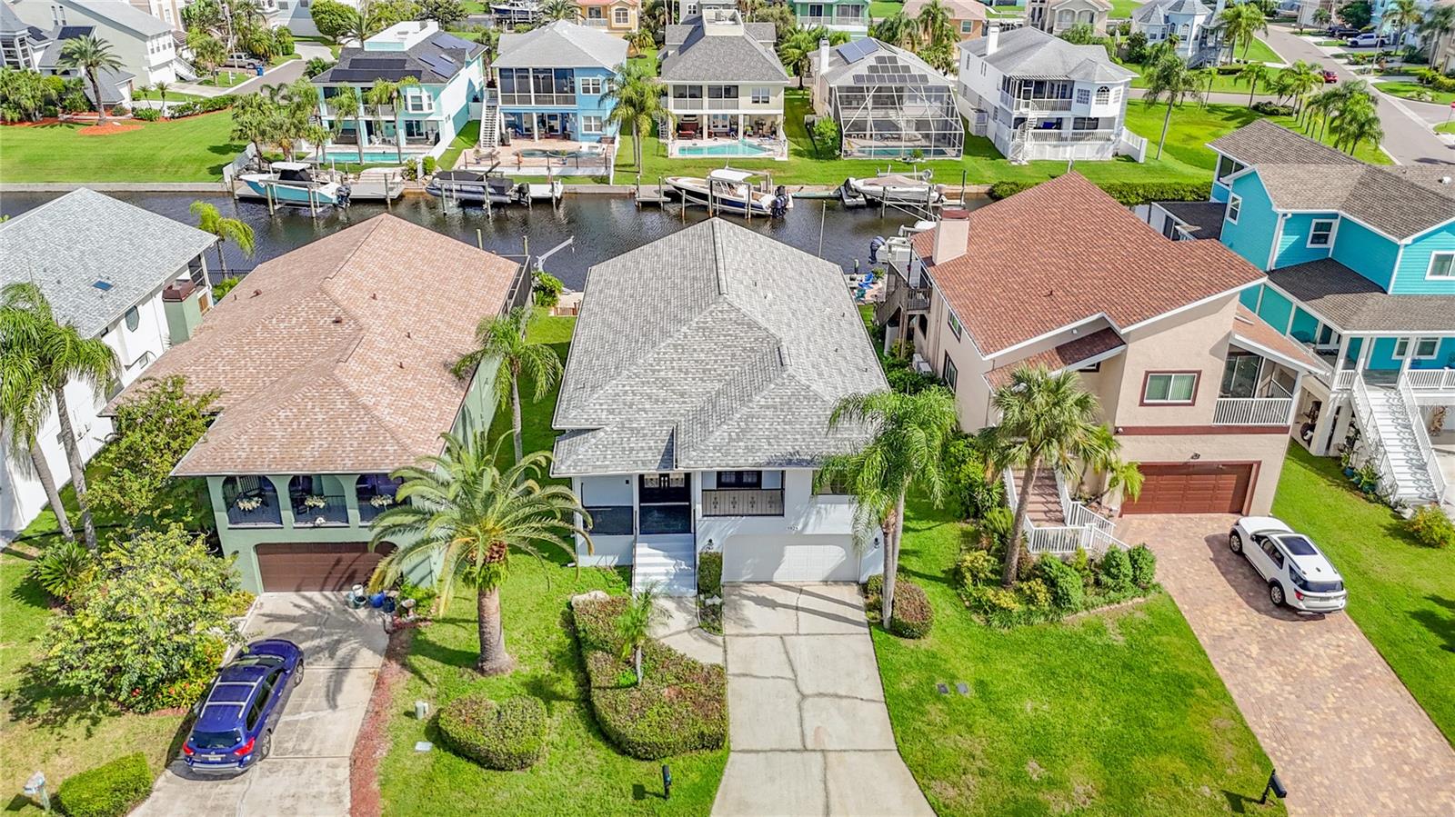 5925 SEASIDE DR