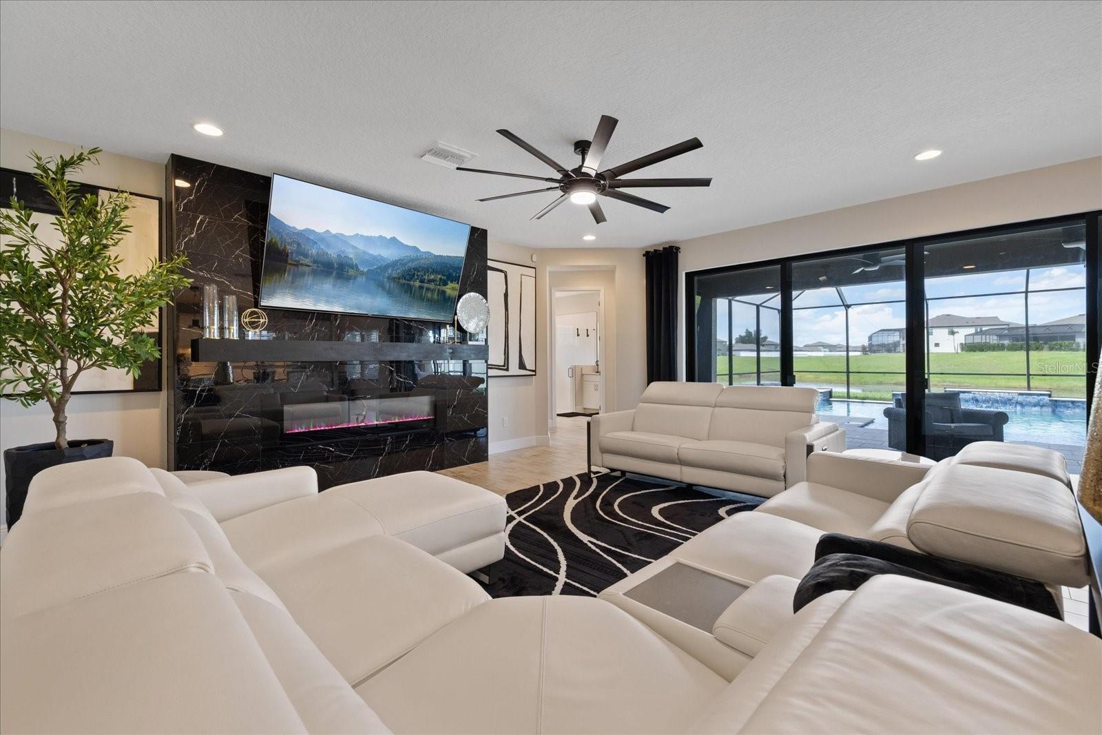 13154 TWIN BRIDGES DR