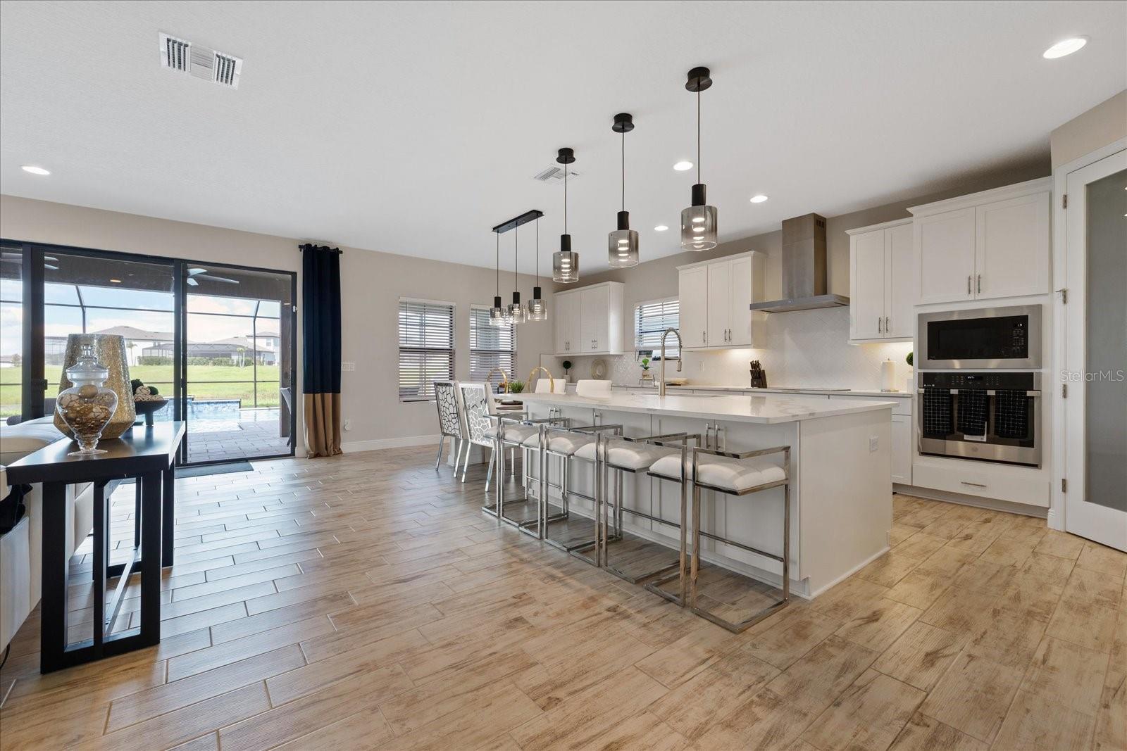 13154 TWIN BRIDGES DR
