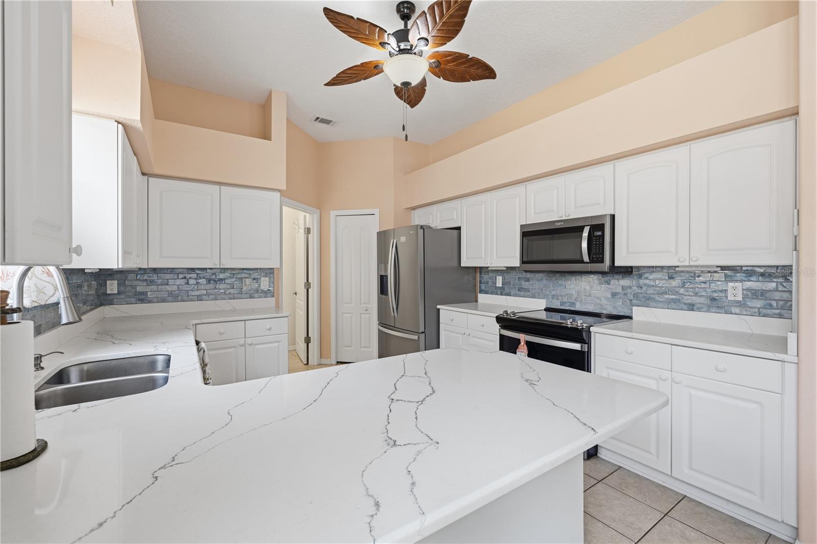 11501 BLOOMINGTON CT