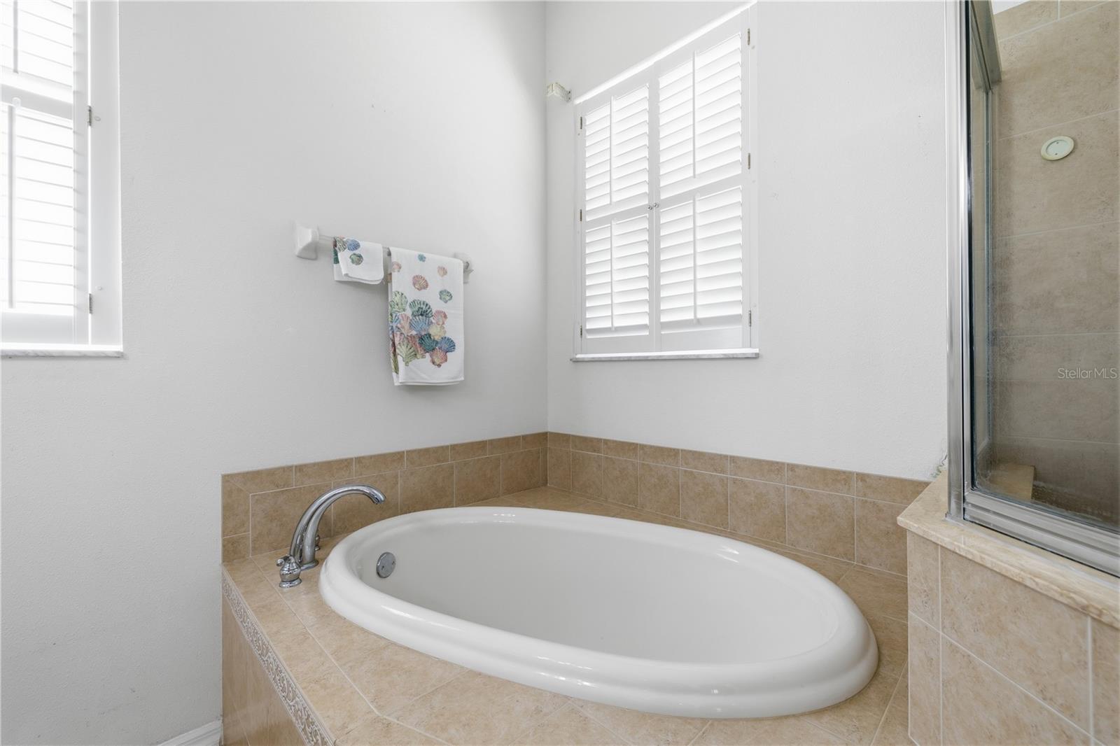 11501 BLOOMINGTON CT