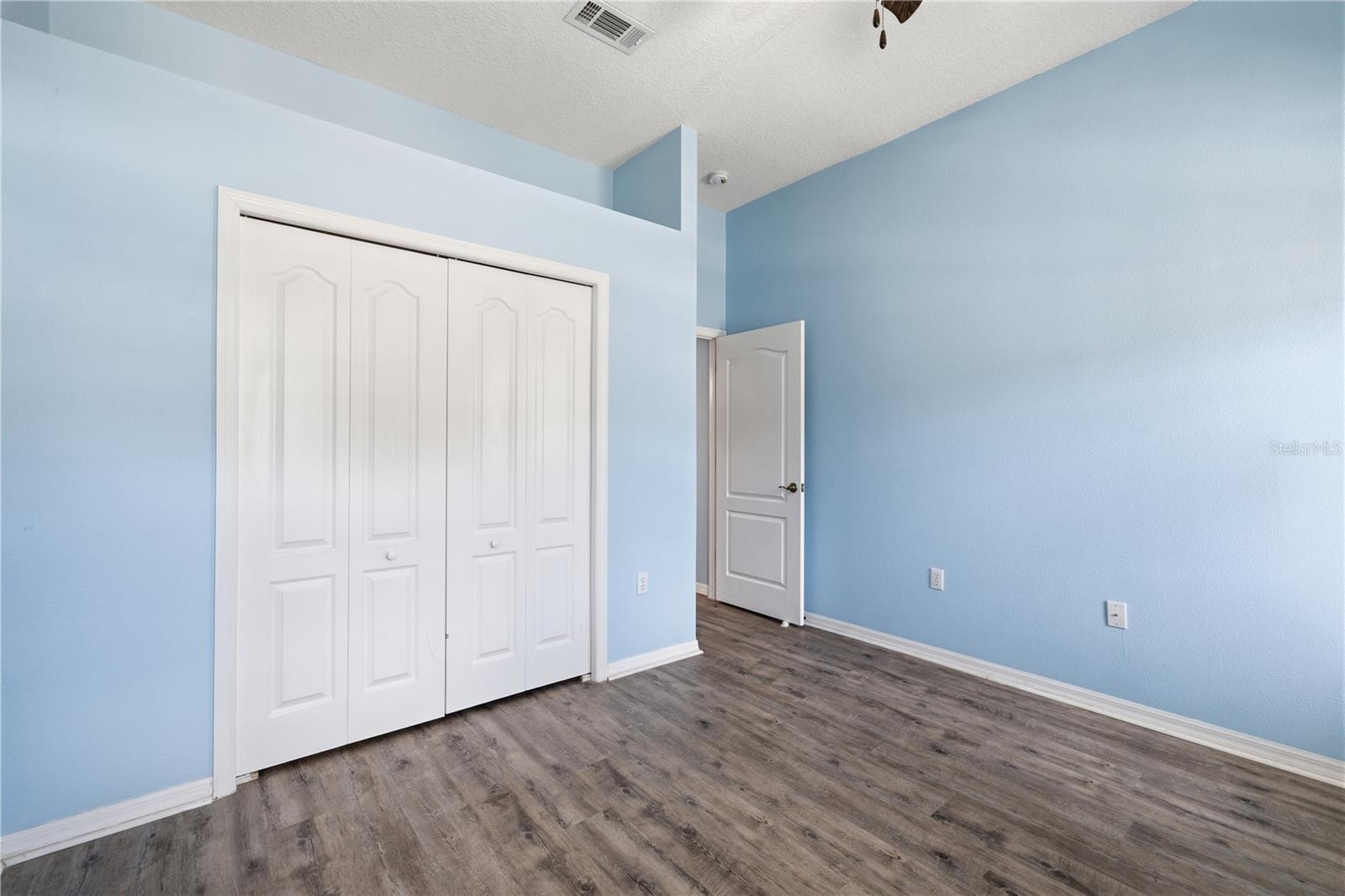 11501 BLOOMINGTON CT