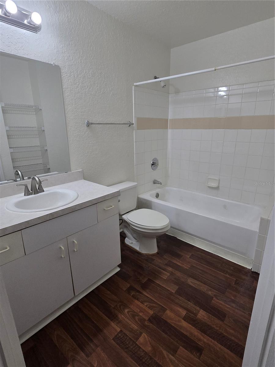 17112 CARRINGTON PARK DR #902