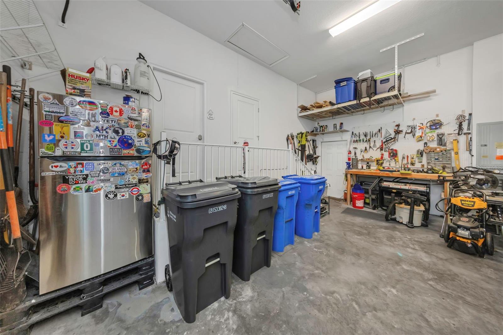 5925 MOHR RD
