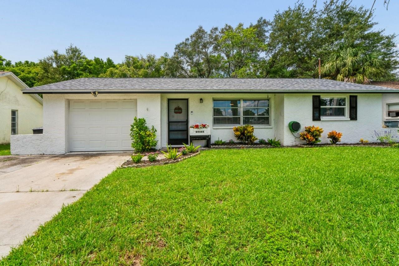 15915 VILLA DR