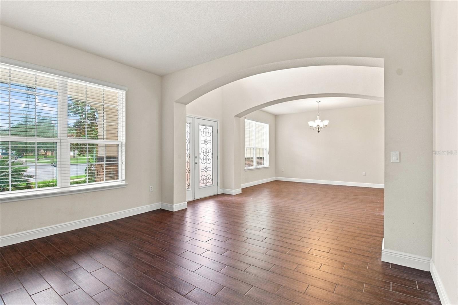 1215 HILLANDALE RESERVE DR