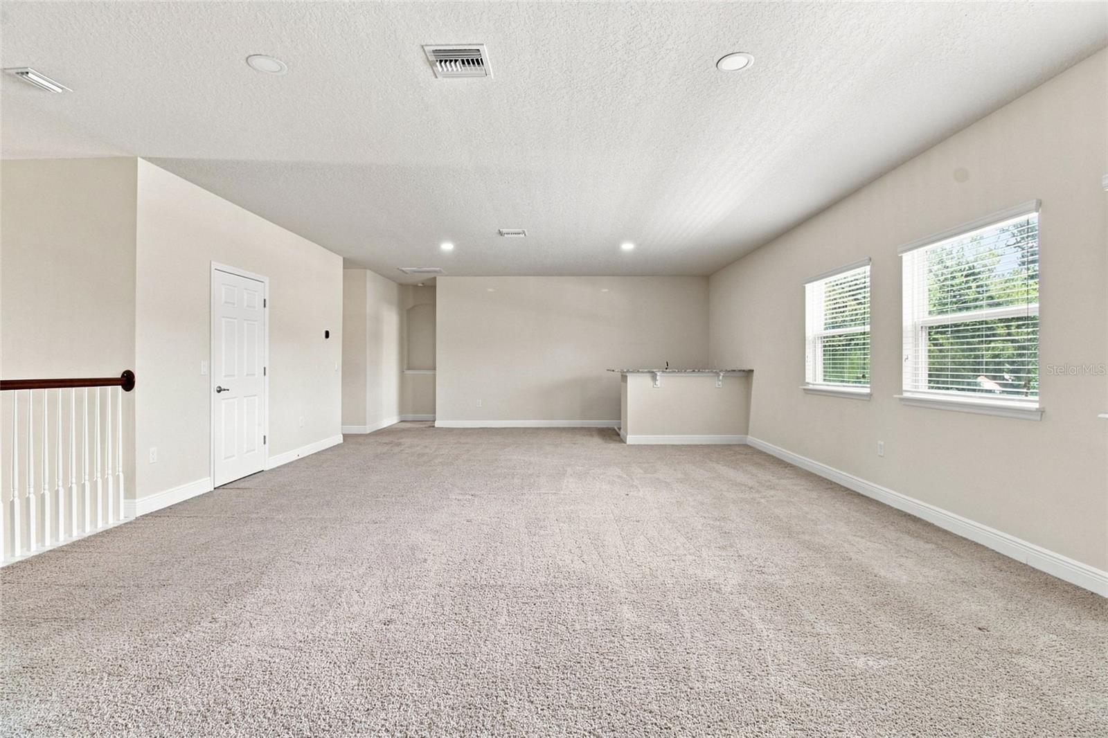 1215 HILLANDALE RESERVE DR