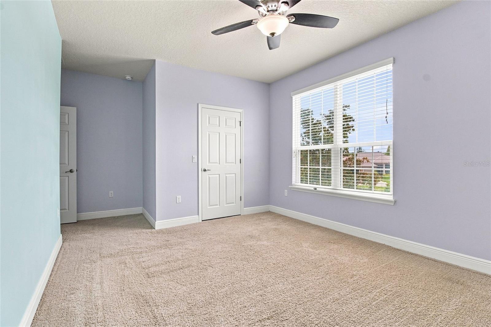 1215 HILLANDALE RESERVE DR