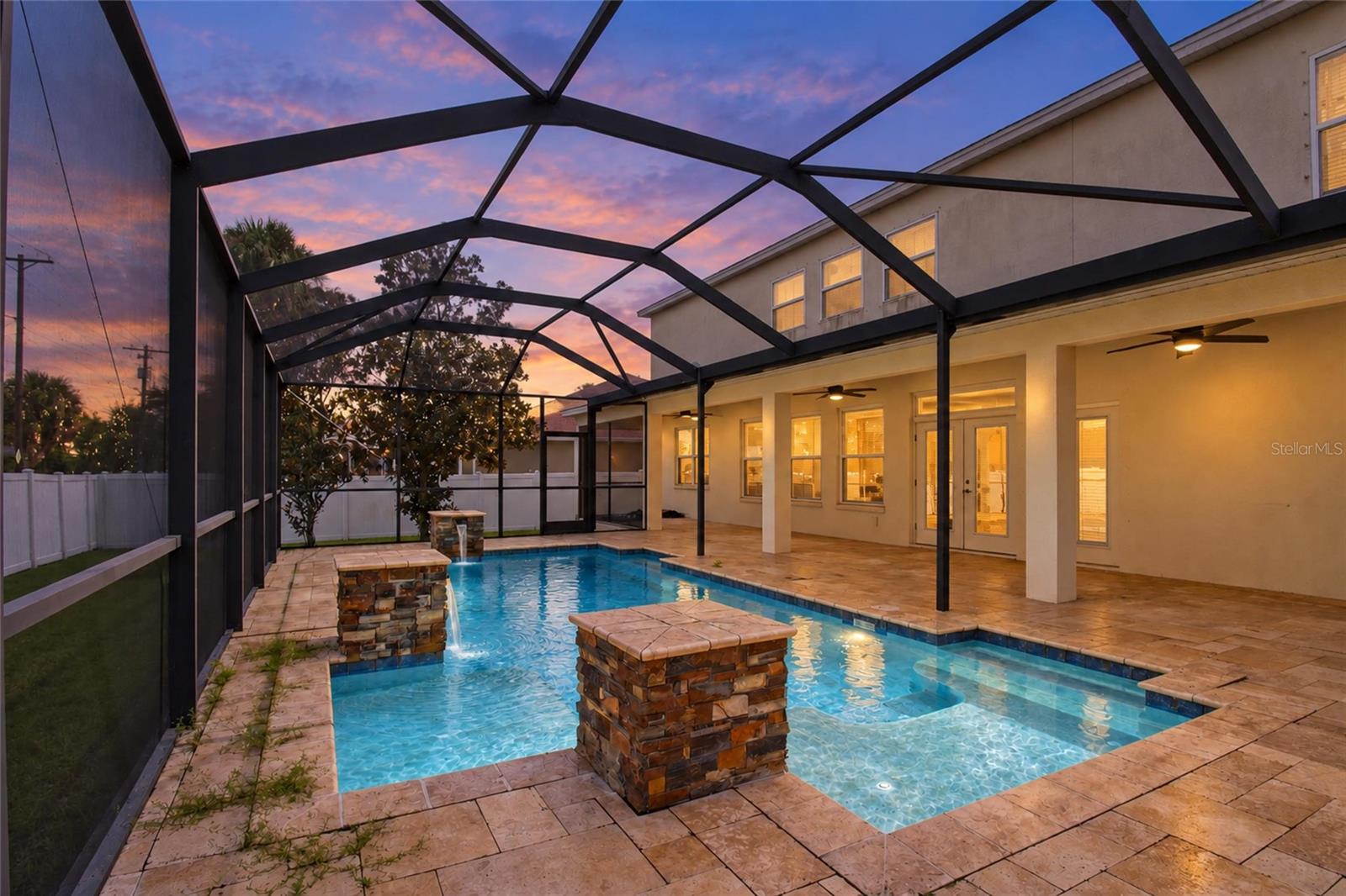 1215 HILLANDALE RESERVE DR