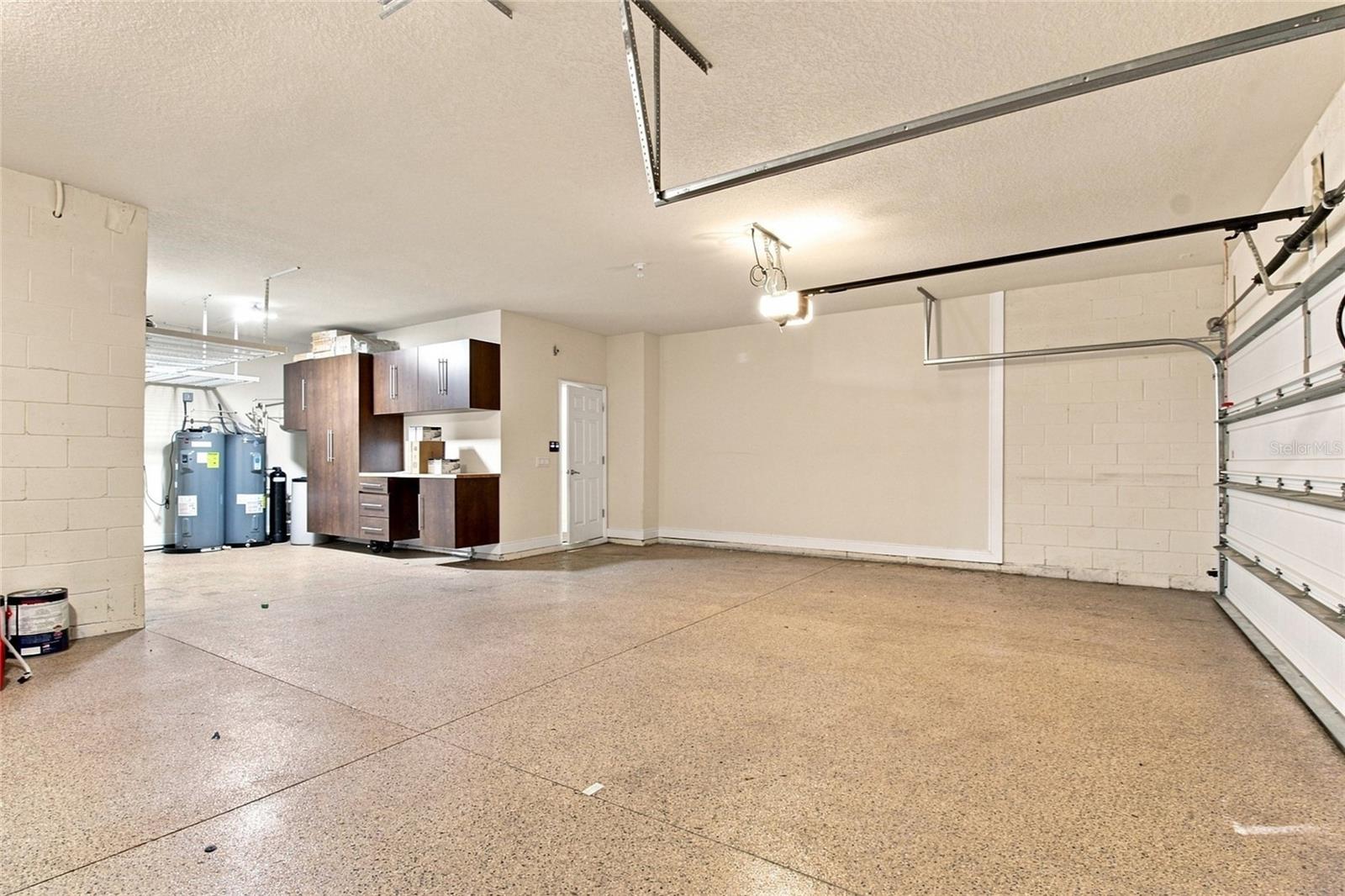 1215 HILLANDALE RESERVE DR