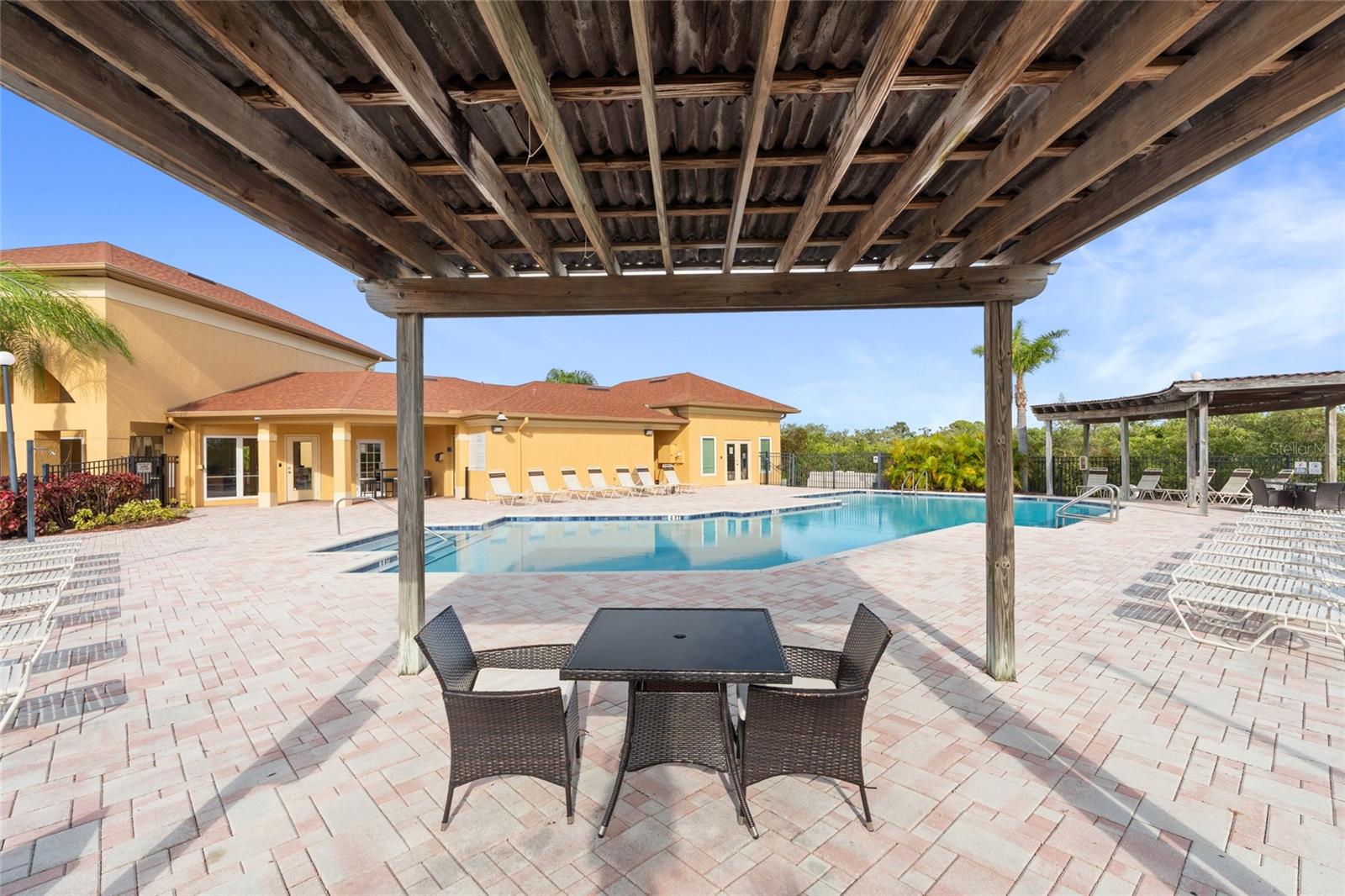 4333 BAYSIDE VILLAGE DR #206