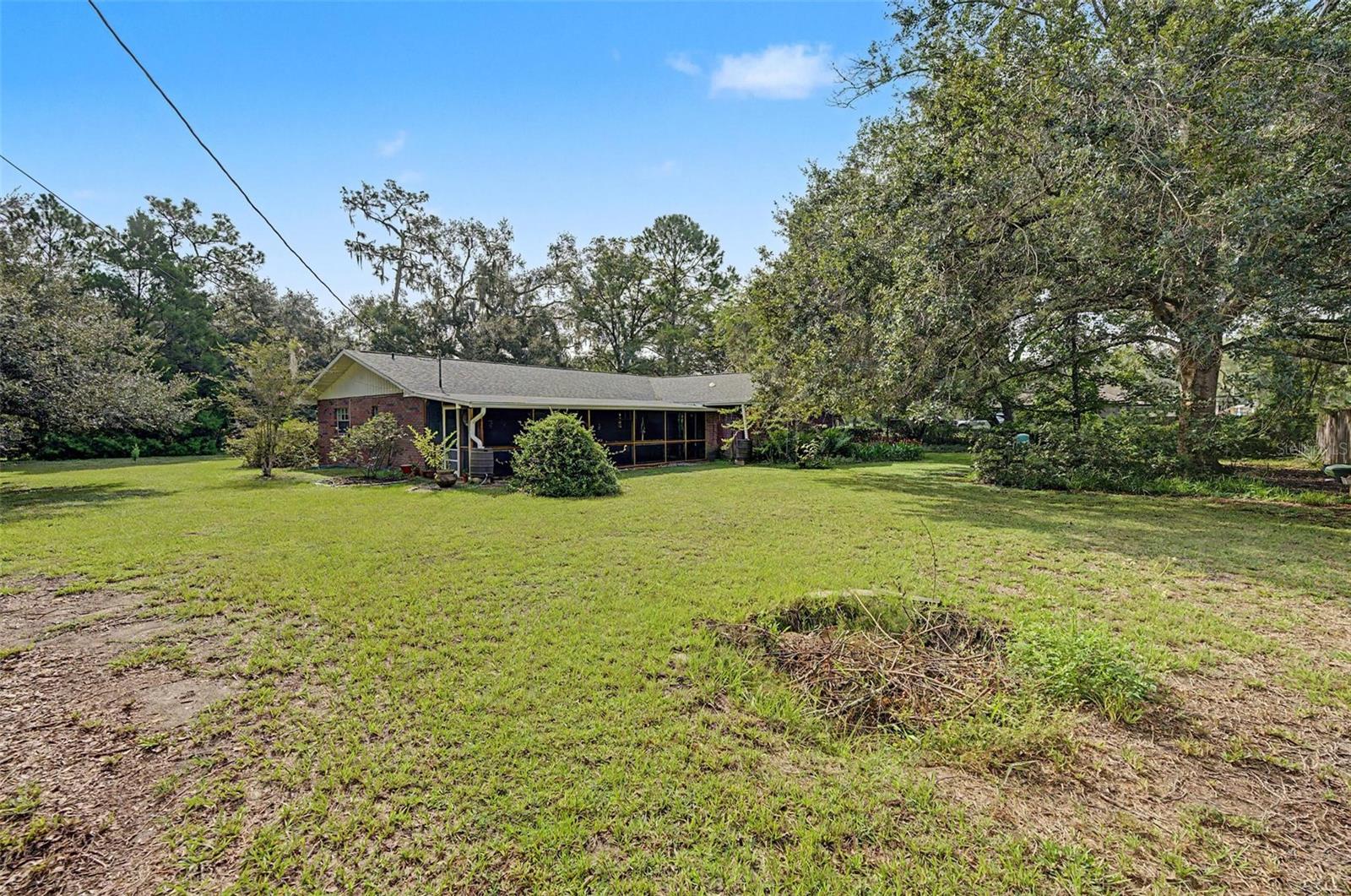 3621 OAKWOOD DR