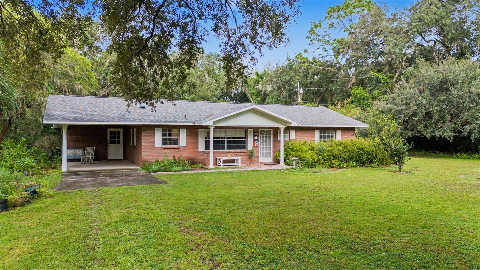 3621 OAKWOOD DR