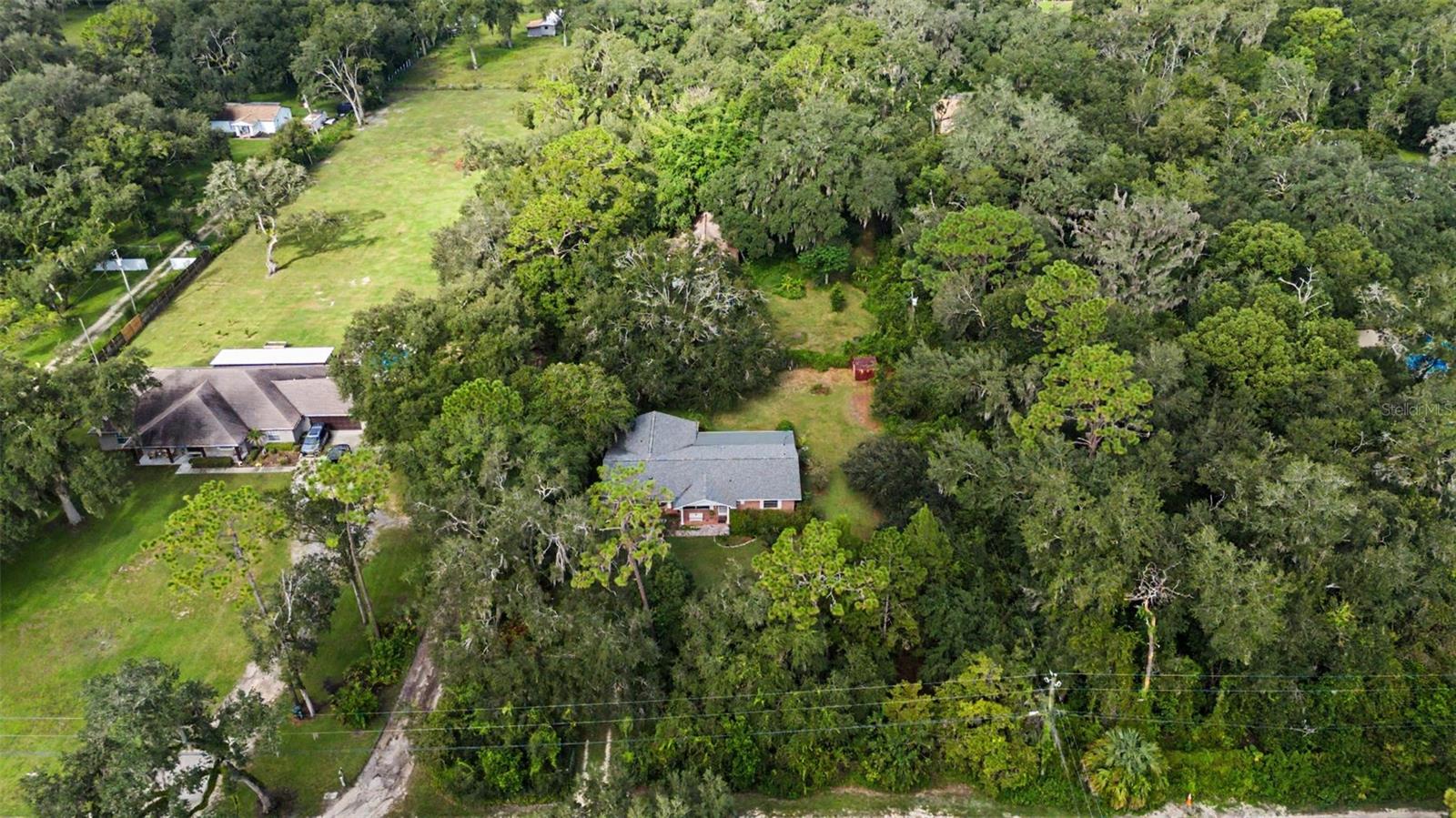 3621 OAKWOOD DR
