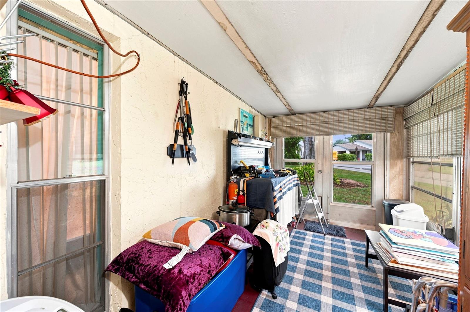 409 FELTHAM TRL #B