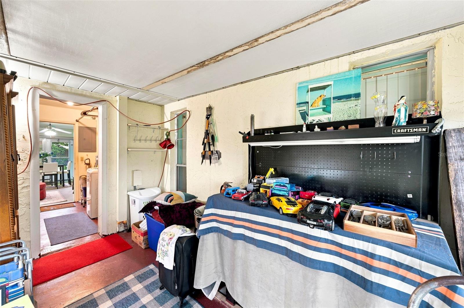 409 FELTHAM TRL #B