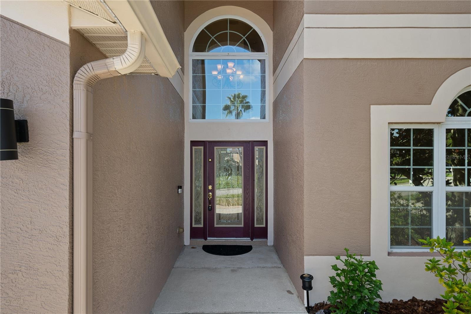 4522 MAPLETREE LOOP