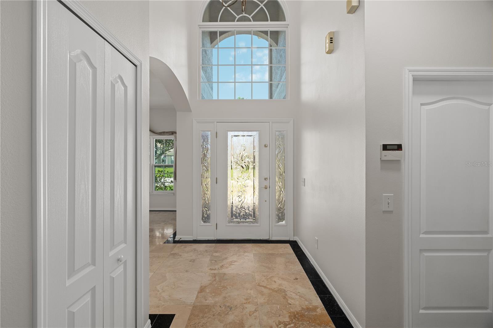 4522 MAPLETREE LOOP