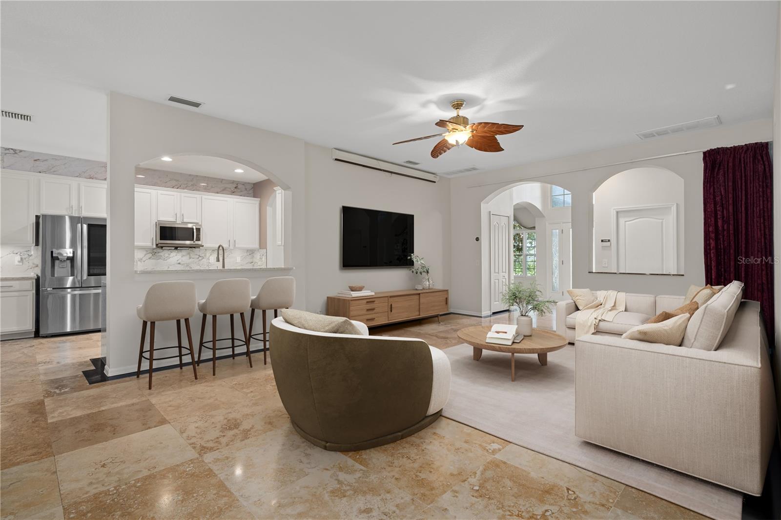 4522 MAPLETREE LOOP