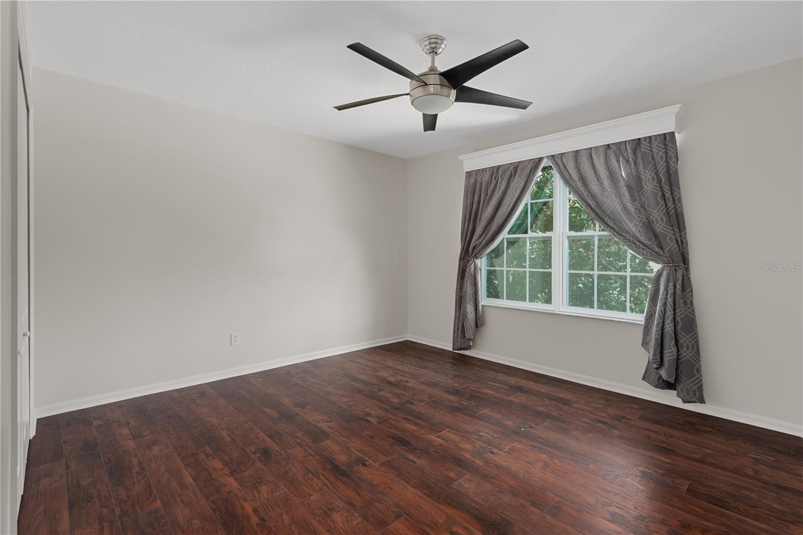 4522 MAPLETREE LOOP