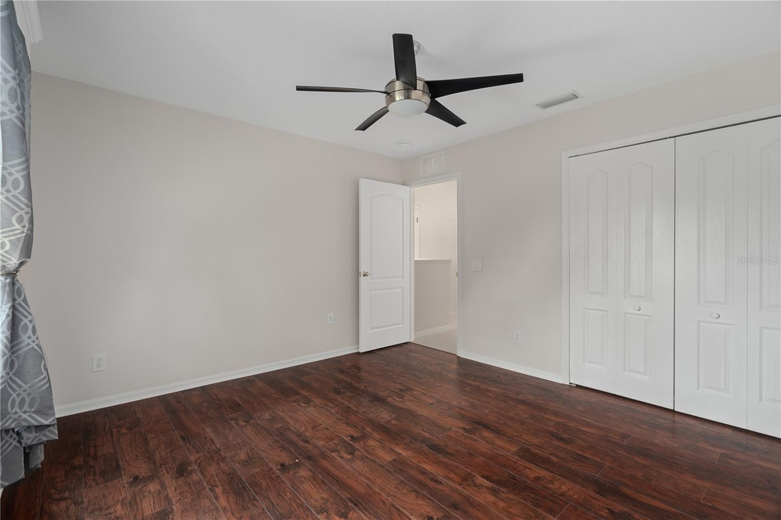 4522 MAPLETREE LOOP