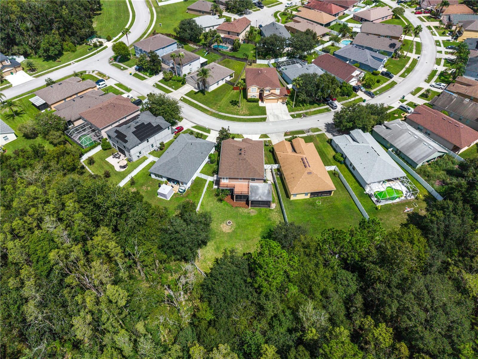 4522 MAPLETREE LOOP