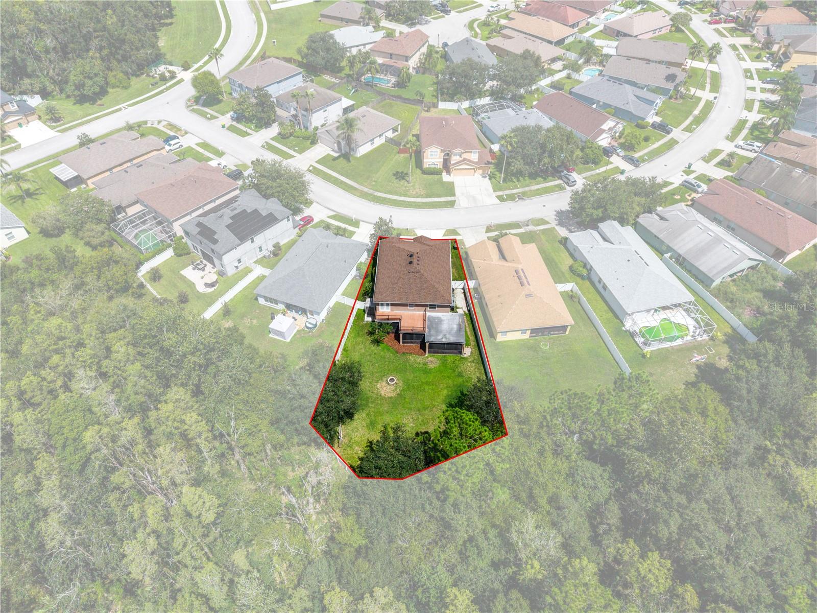 4522 MAPLETREE LOOP