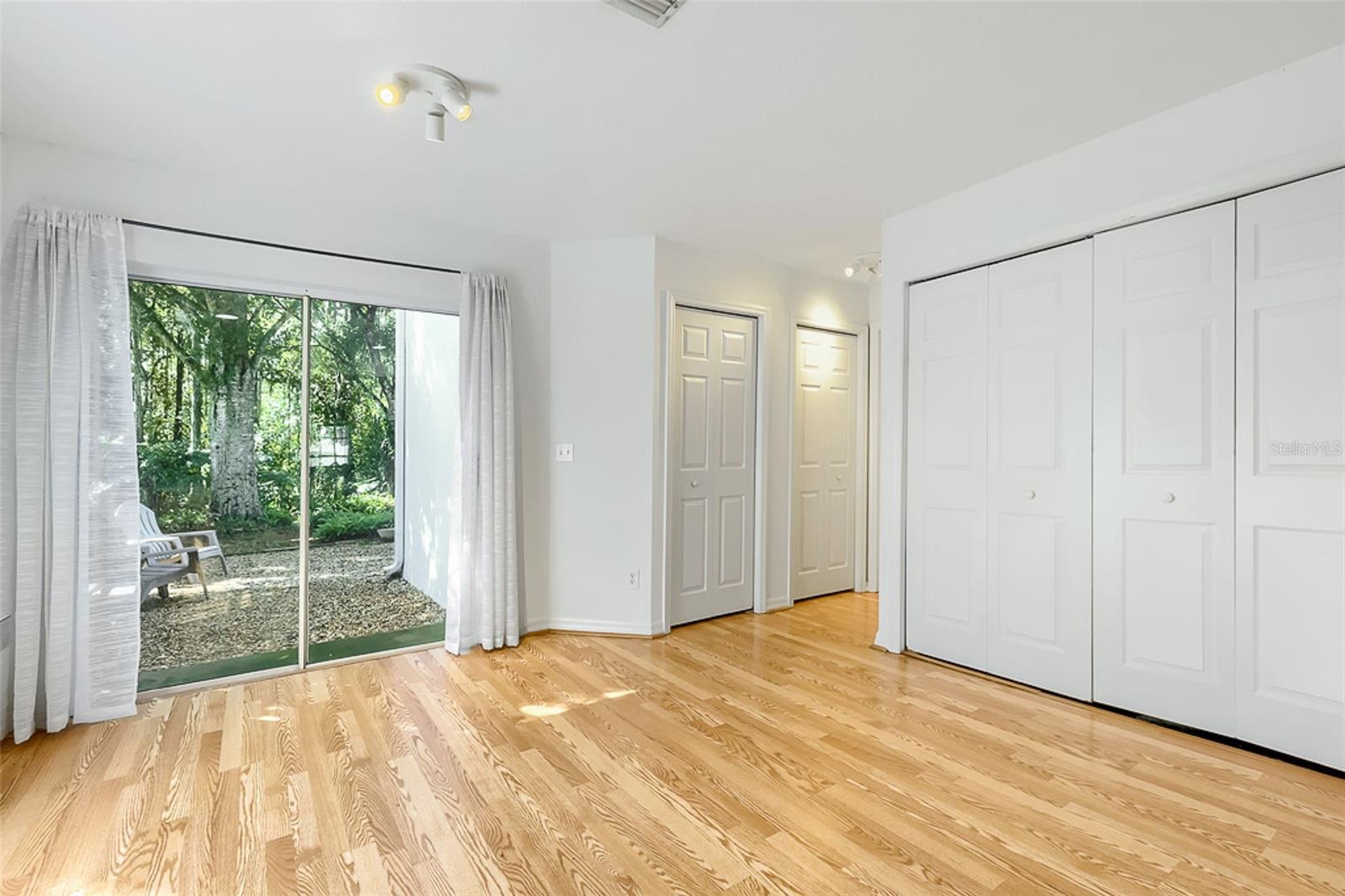 7902 CITRUS BLOSSOM DR