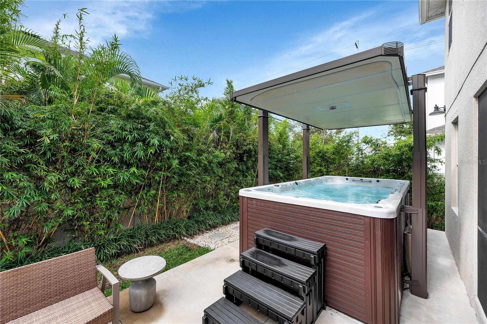 3030 W VAN BUREN DR