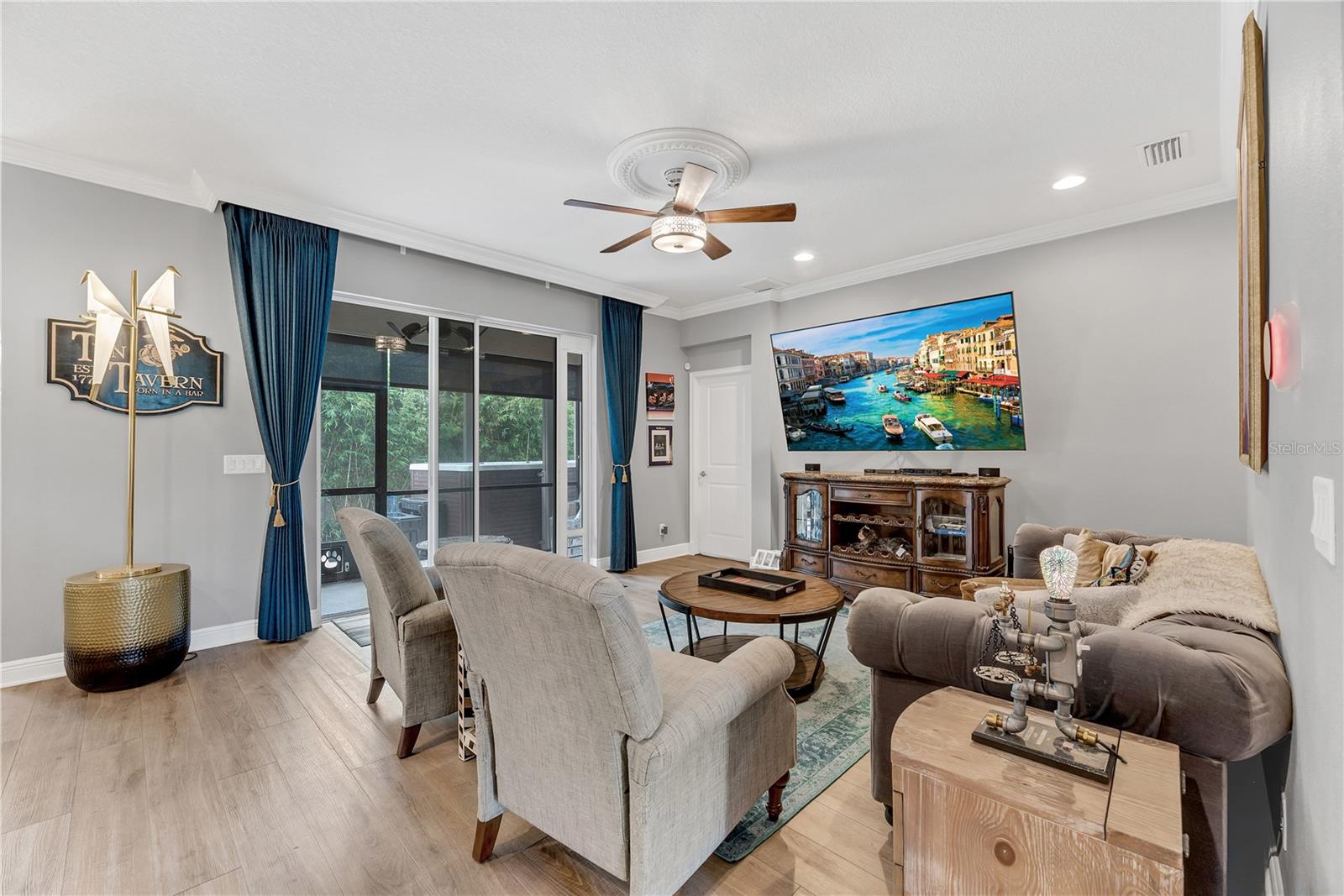 3030 W VAN BUREN DR