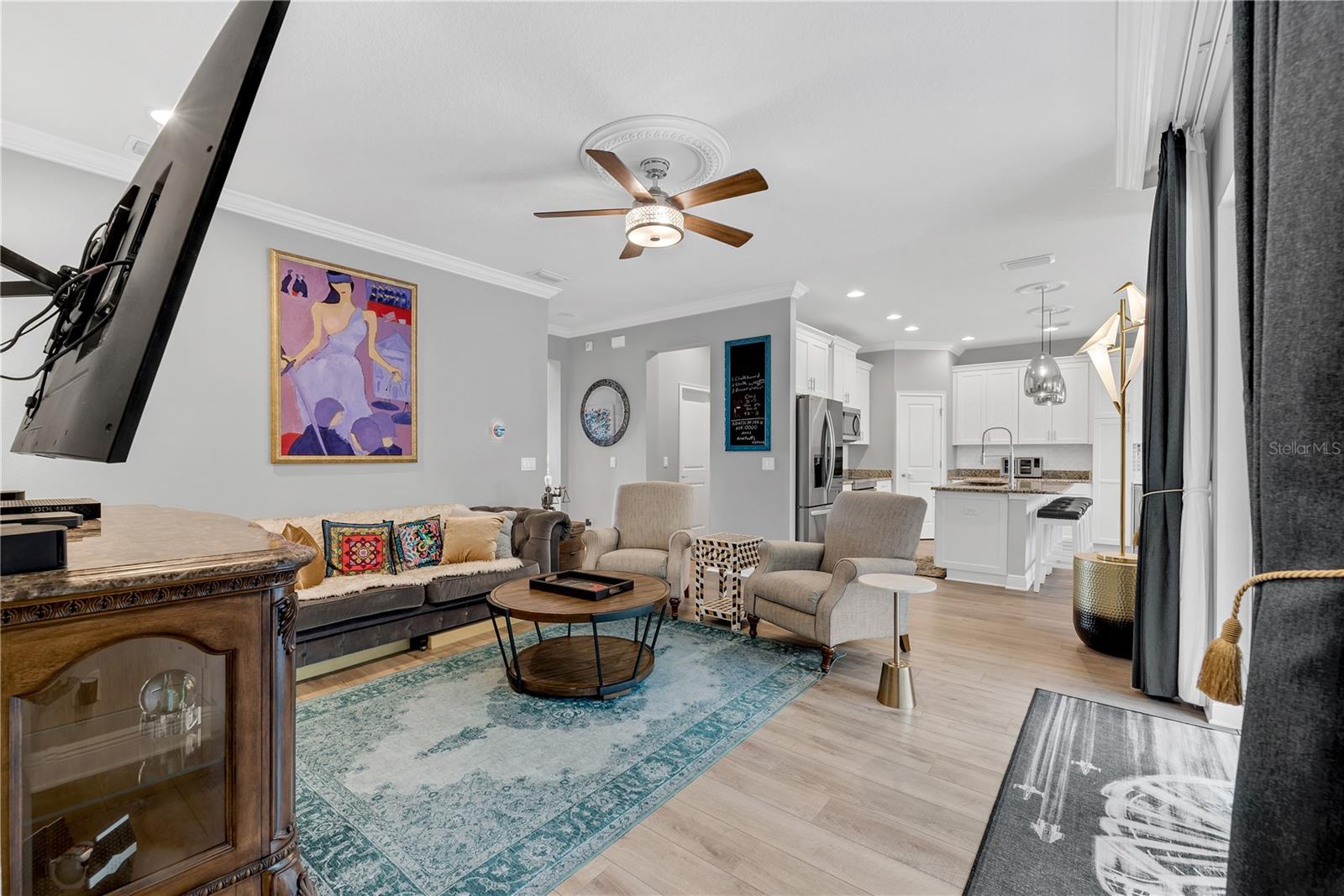 3030 W VAN BUREN DR