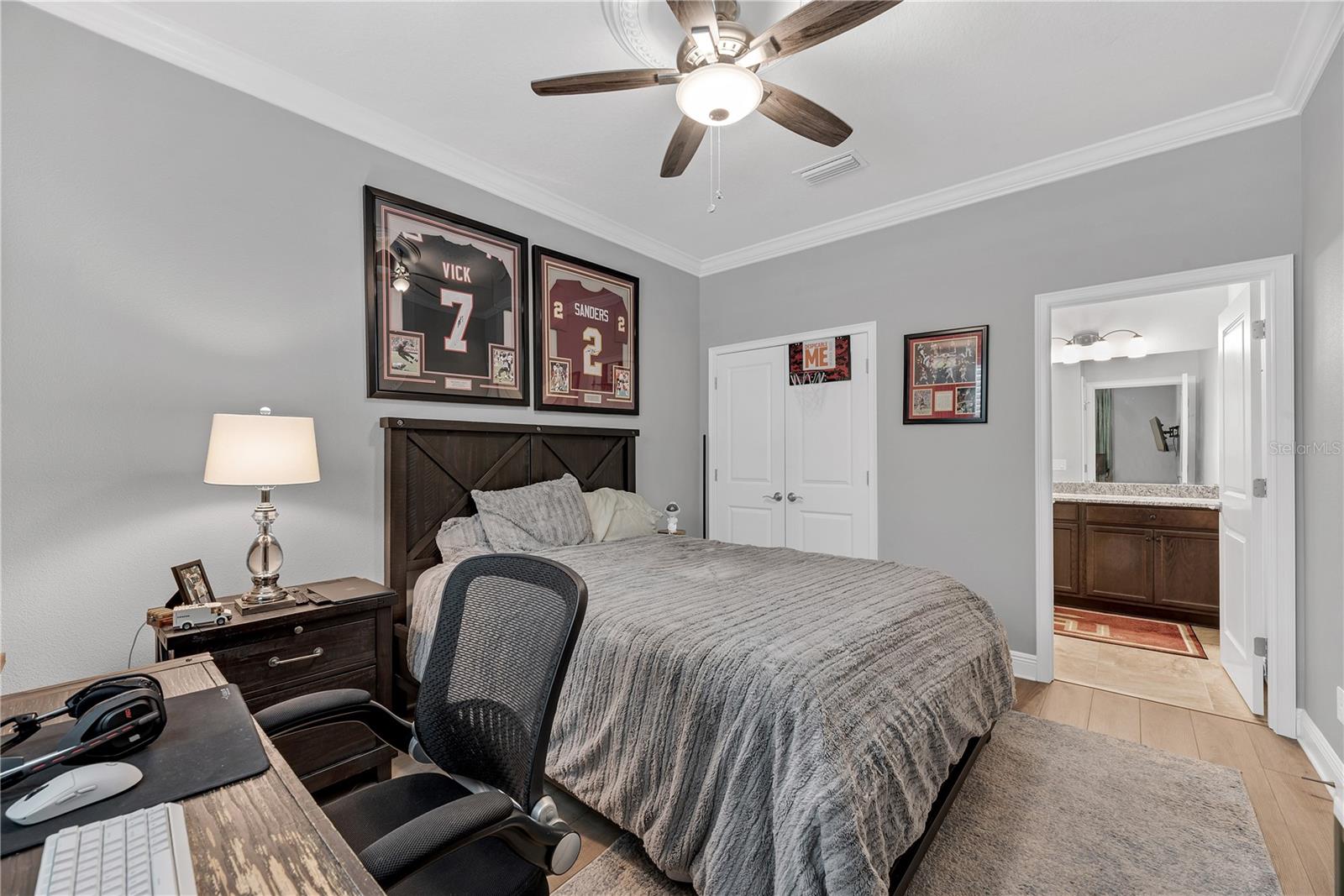 3030 W VAN BUREN DR