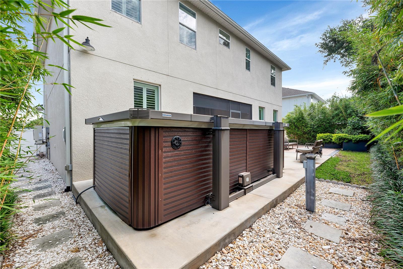 3030 W VAN BUREN DR