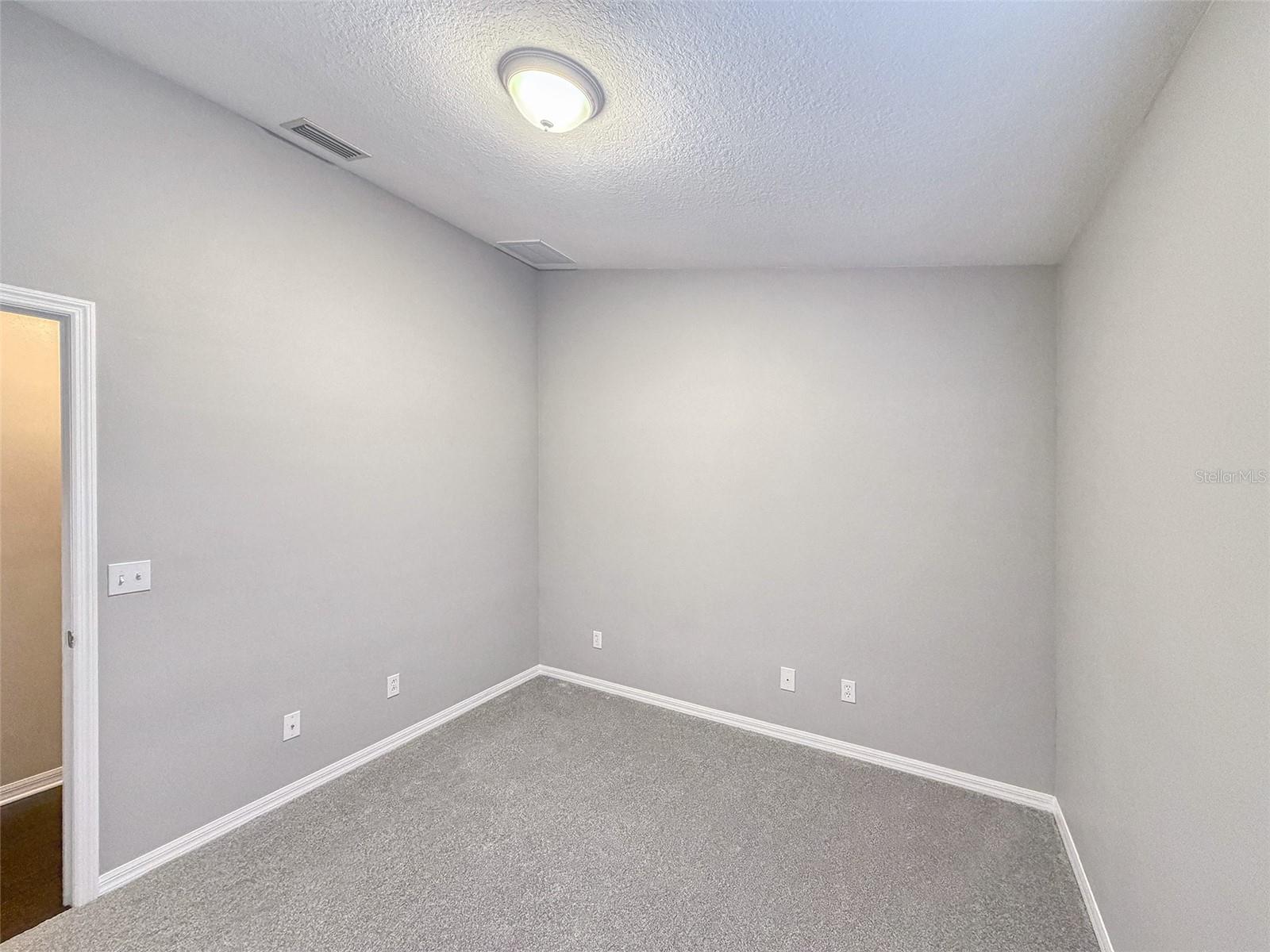 12307 CANYON BLVD