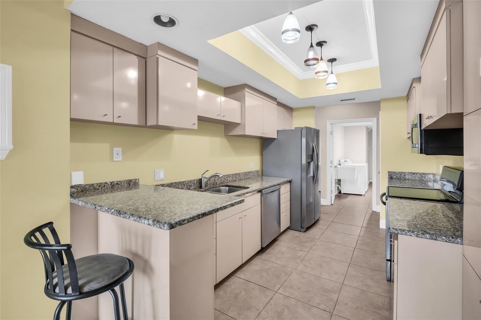 9723 TIFFANY OAKS LN #3B