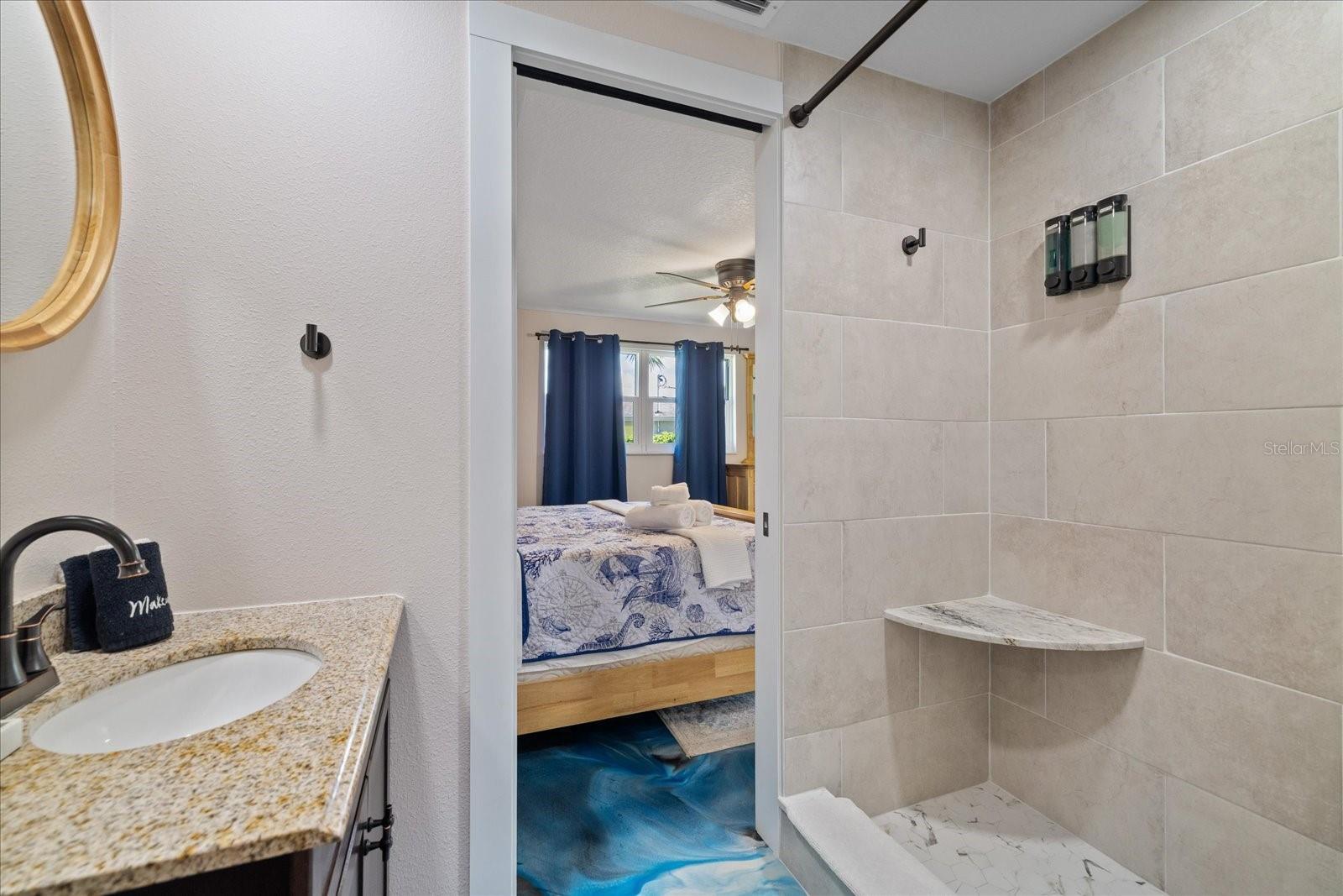 4611 TOPSAIL TRL