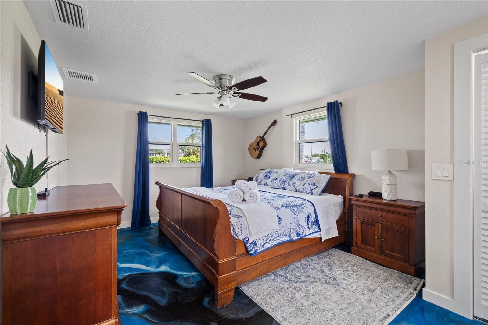 4611 TOPSAIL TRL