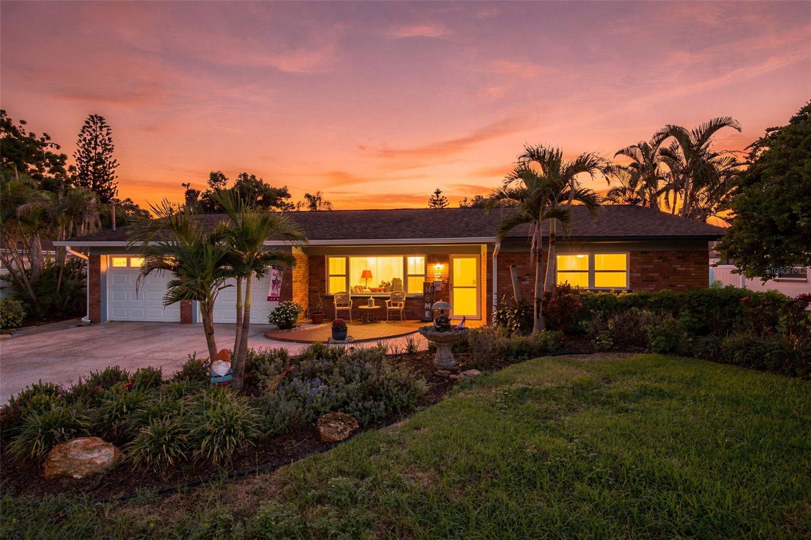 526 S Larry Cir, Brandon