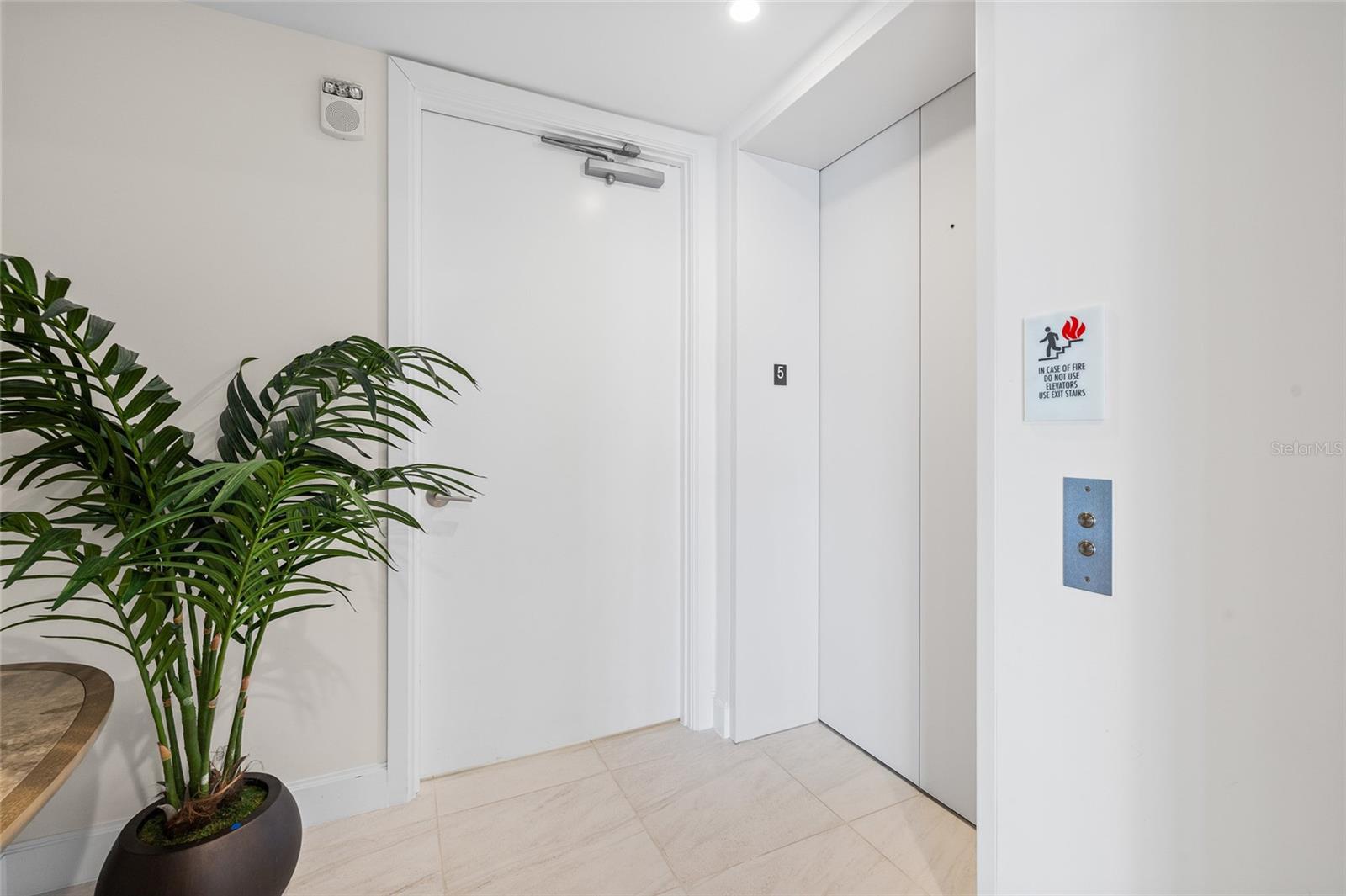 3401 BAYSHORE BLVD #503