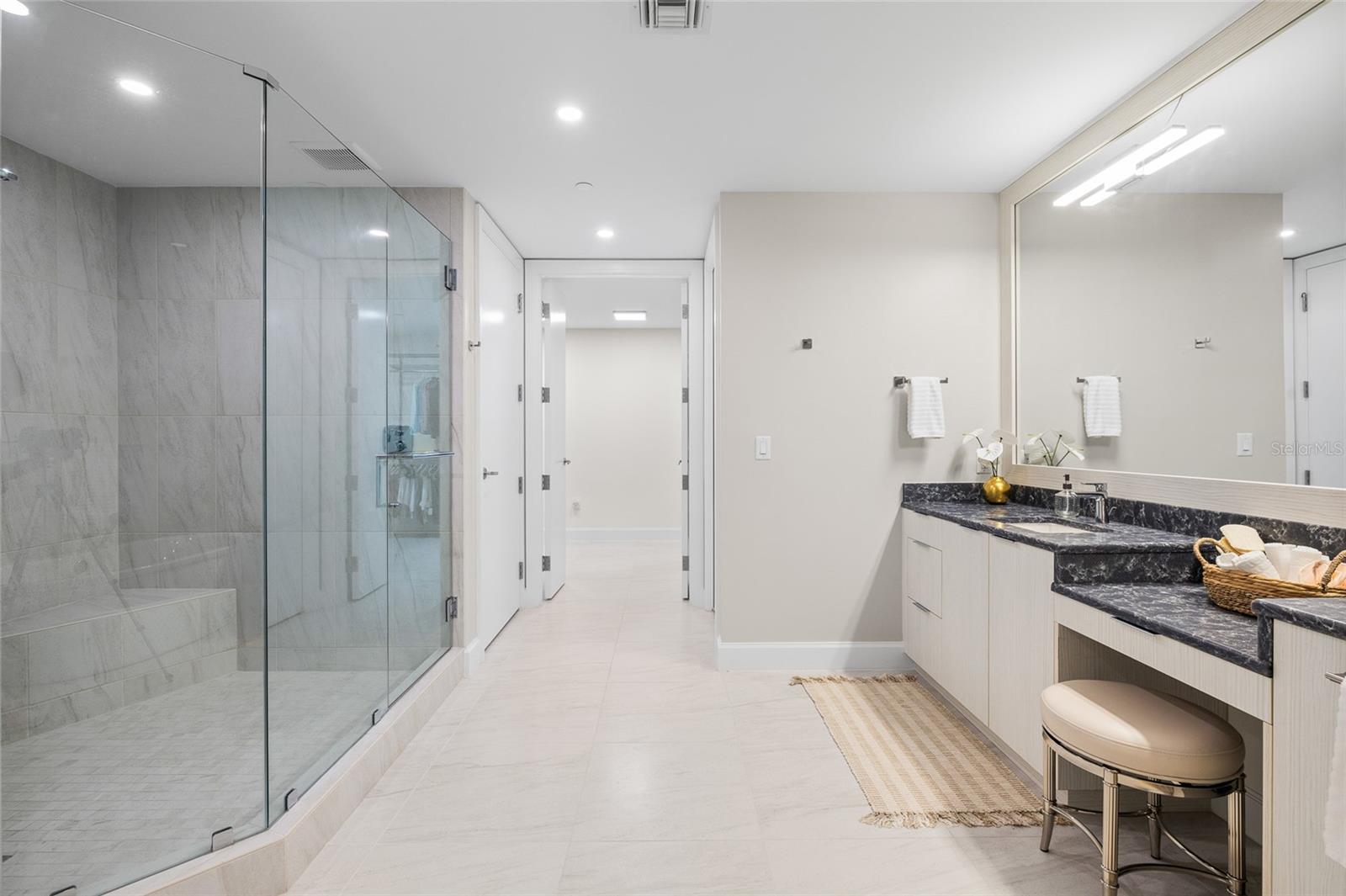 3401 BAYSHORE BLVD #503