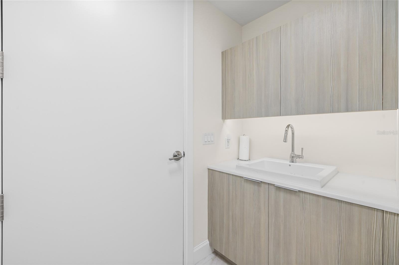 3401 BAYSHORE BLVD #503