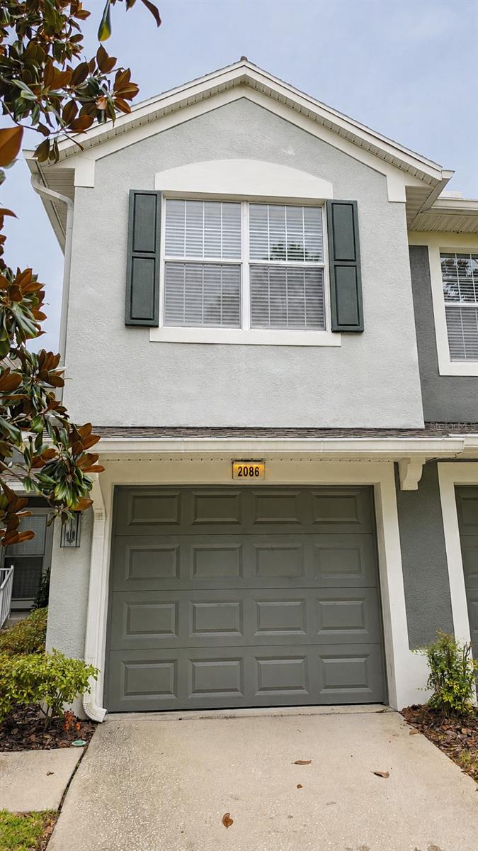 2086 Kings Palace Dr #2086, Riverview