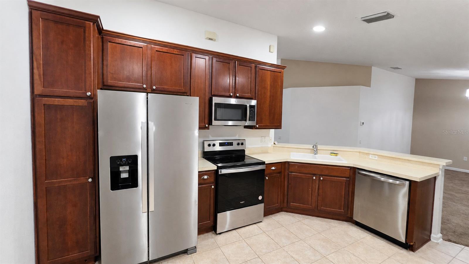 2086 KINGS PALACE DR #2086