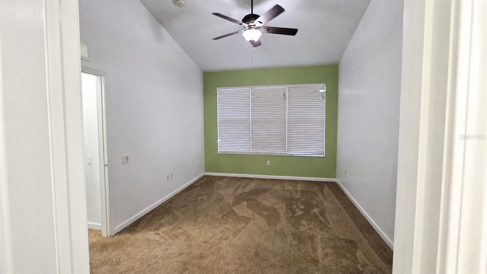2086 KINGS PALACE DR #2086