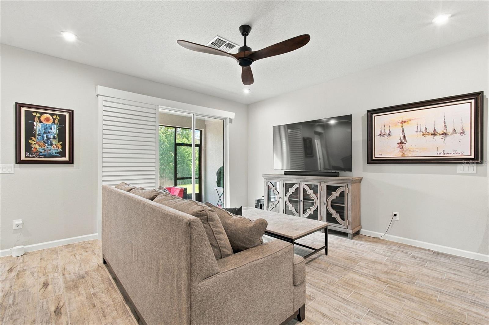 4242 CLOUD HOPPER WAY
