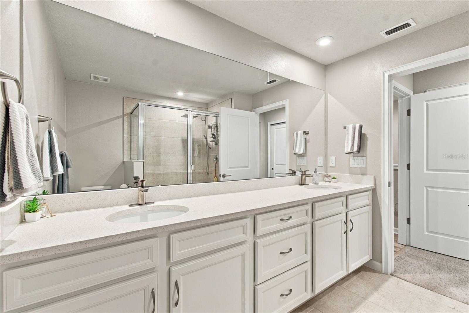 4242 CLOUD HOPPER WAY