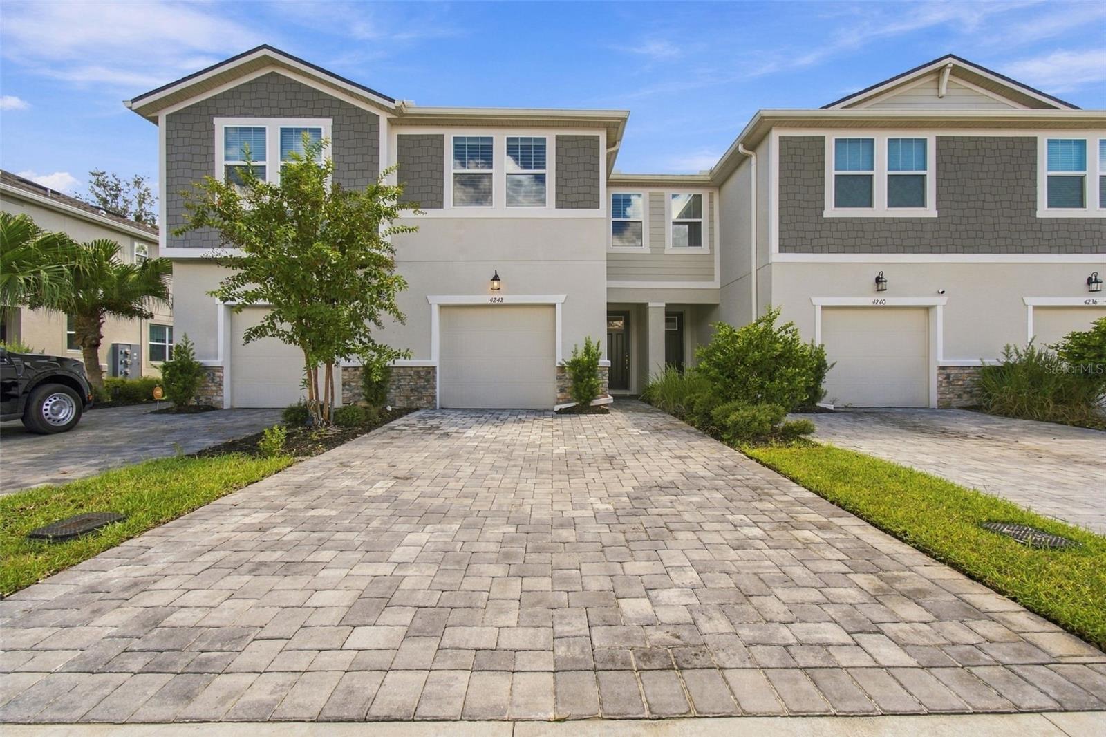 4242 CLOUD HOPPER WAY