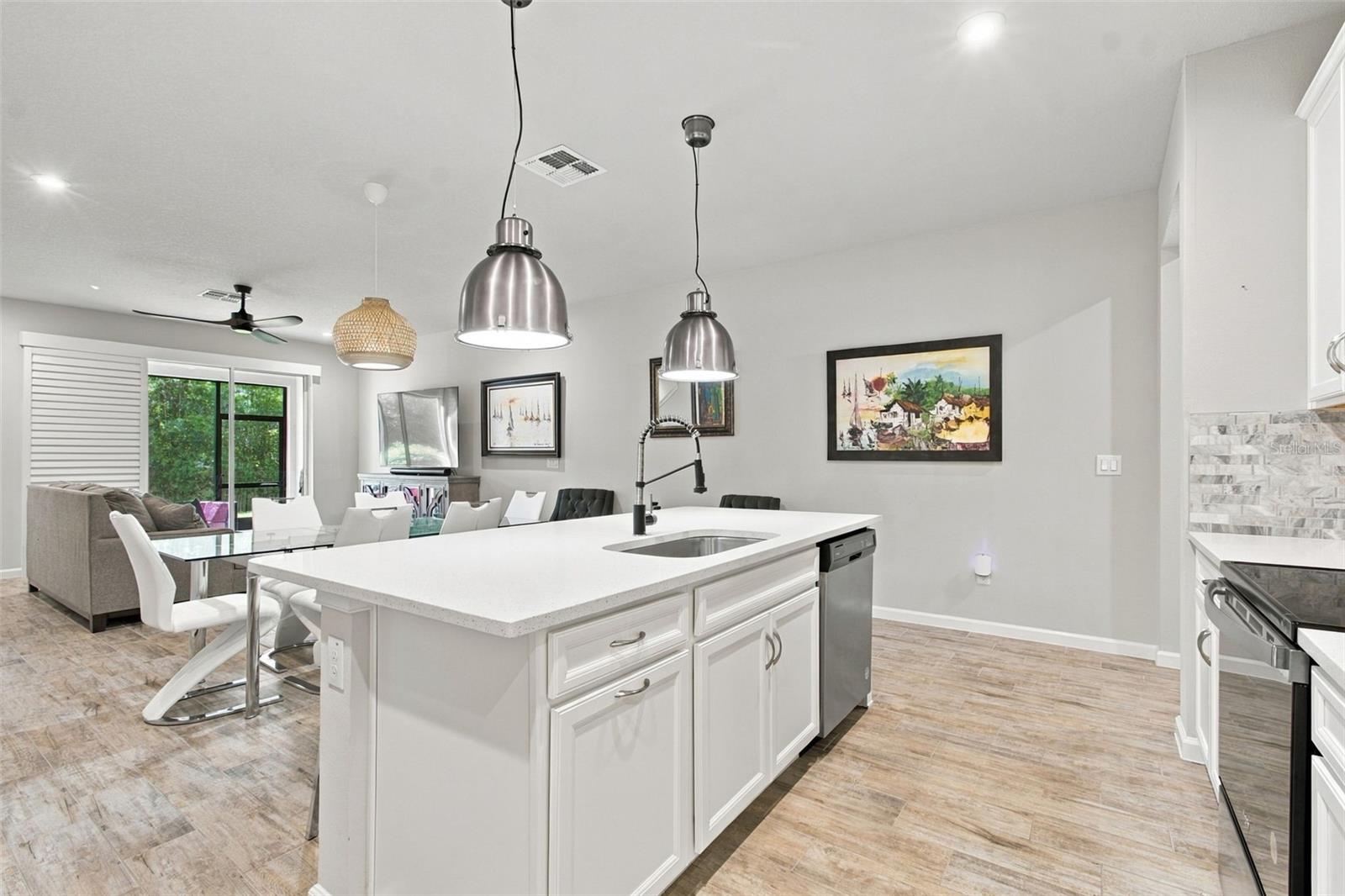 4242 CLOUD HOPPER WAY
