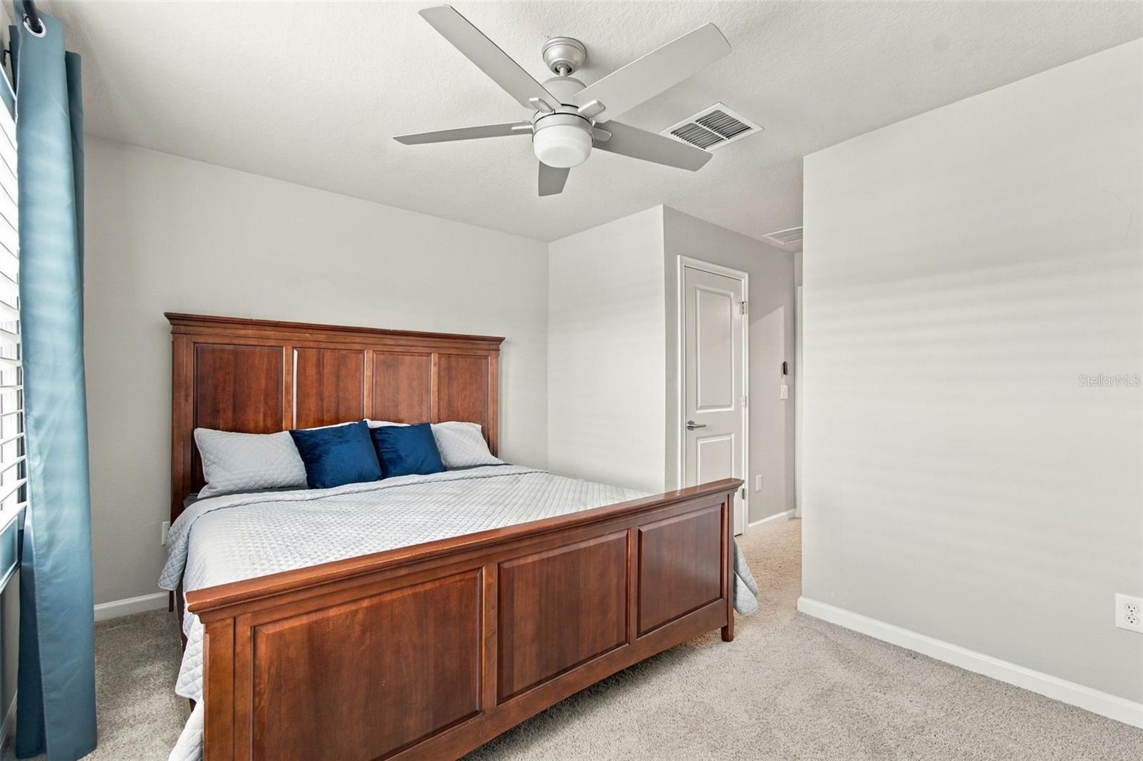 4242 CLOUD HOPPER WAY